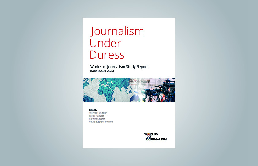 Cover of the publication "Journalism under Duress"