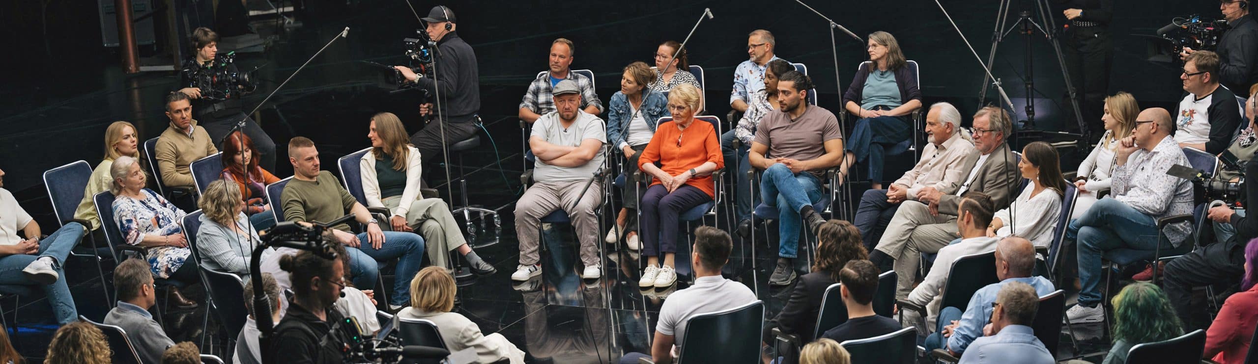 Participants in the ARD dialogue initiative “What Unites Germany”
