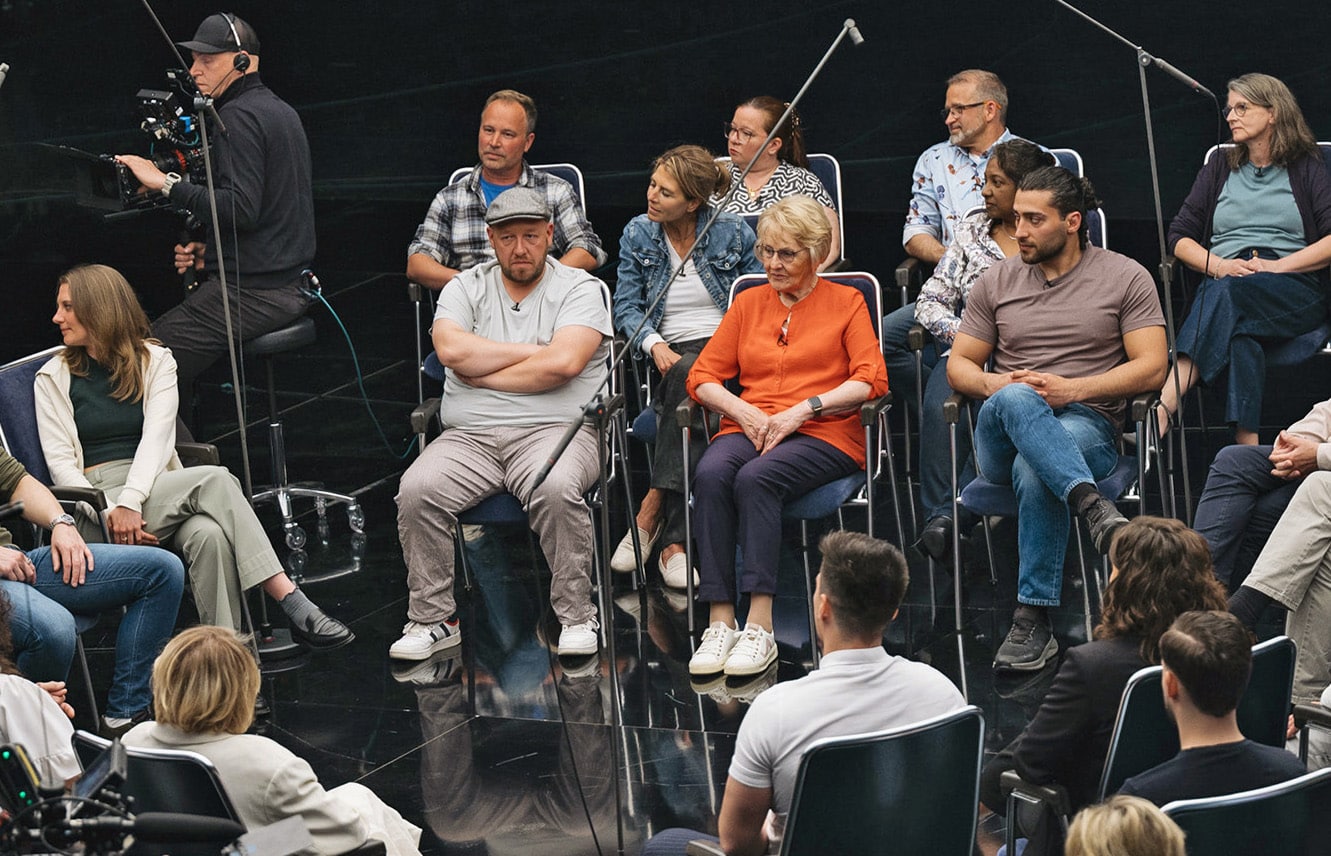 Personen bei der ARD-Dialogaktion "Was Deutschland verbindet"