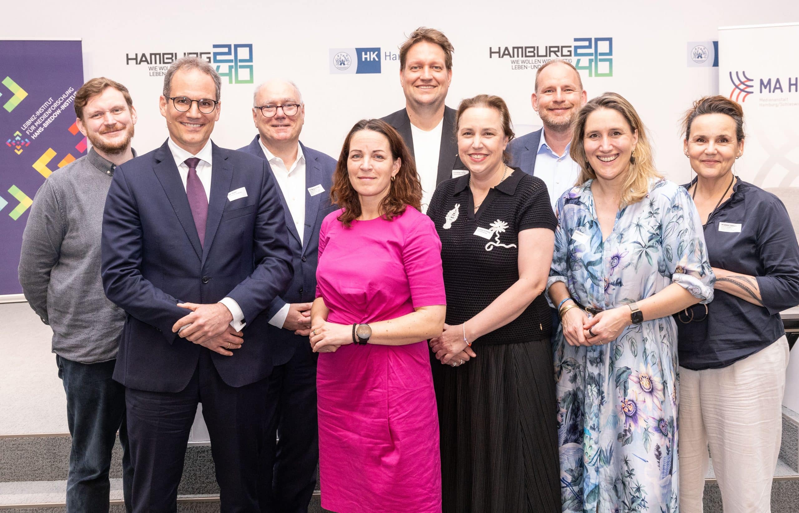 Referent*innen und Panelteilnehmer*innen des 16. Hamburger Mediensymposiums