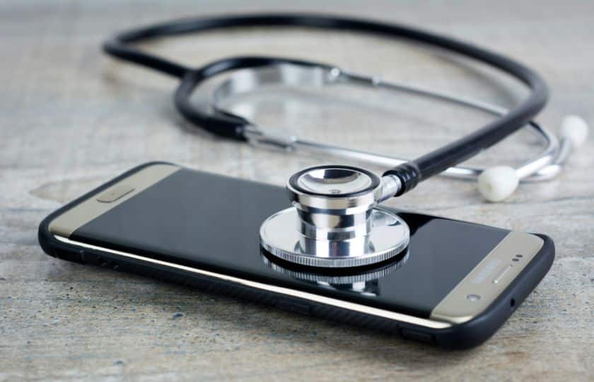 Stethoskop auf einem Smartphone